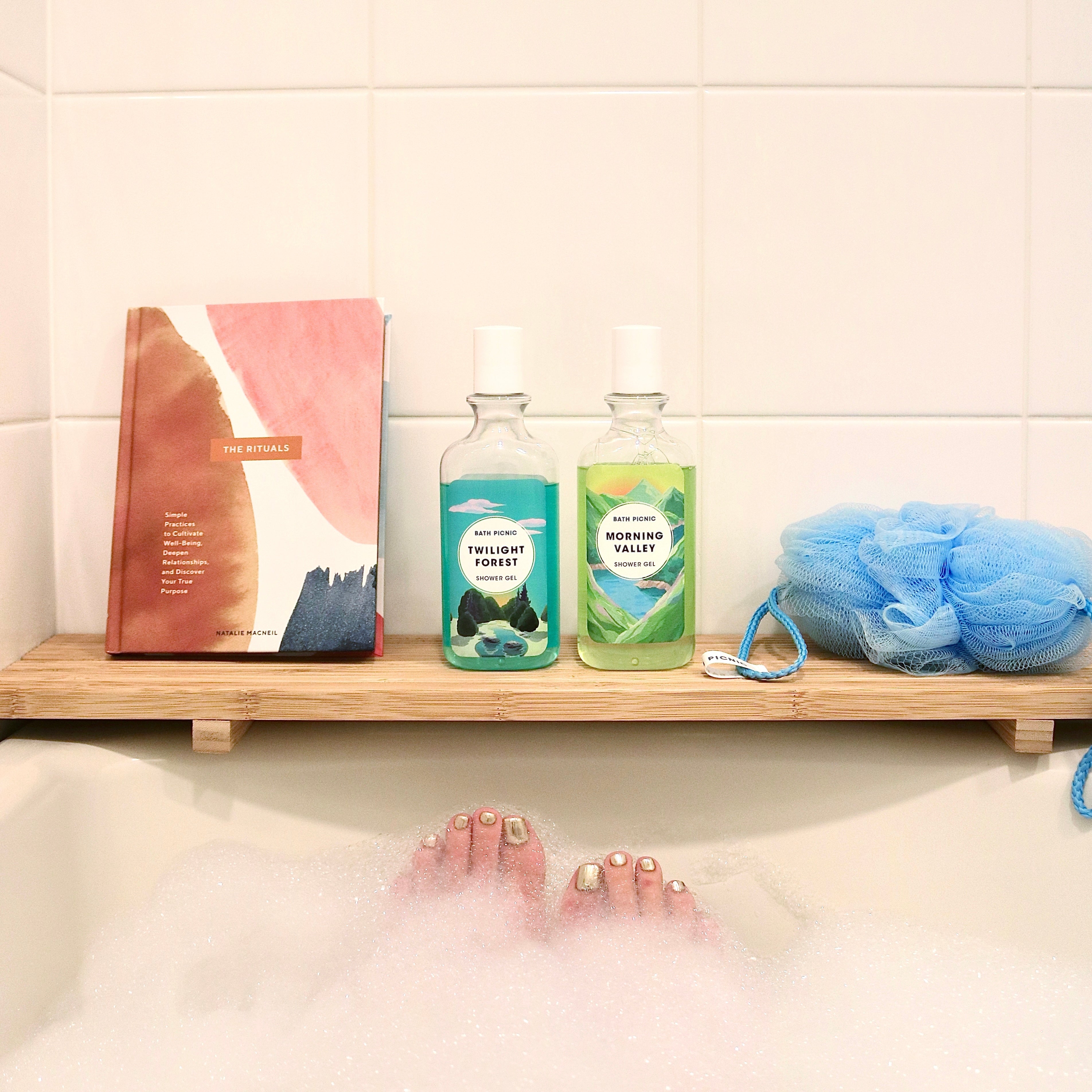 ぐーんと伸びて背中も洗えるボディスポンジ – ICE CREAM PICNIC